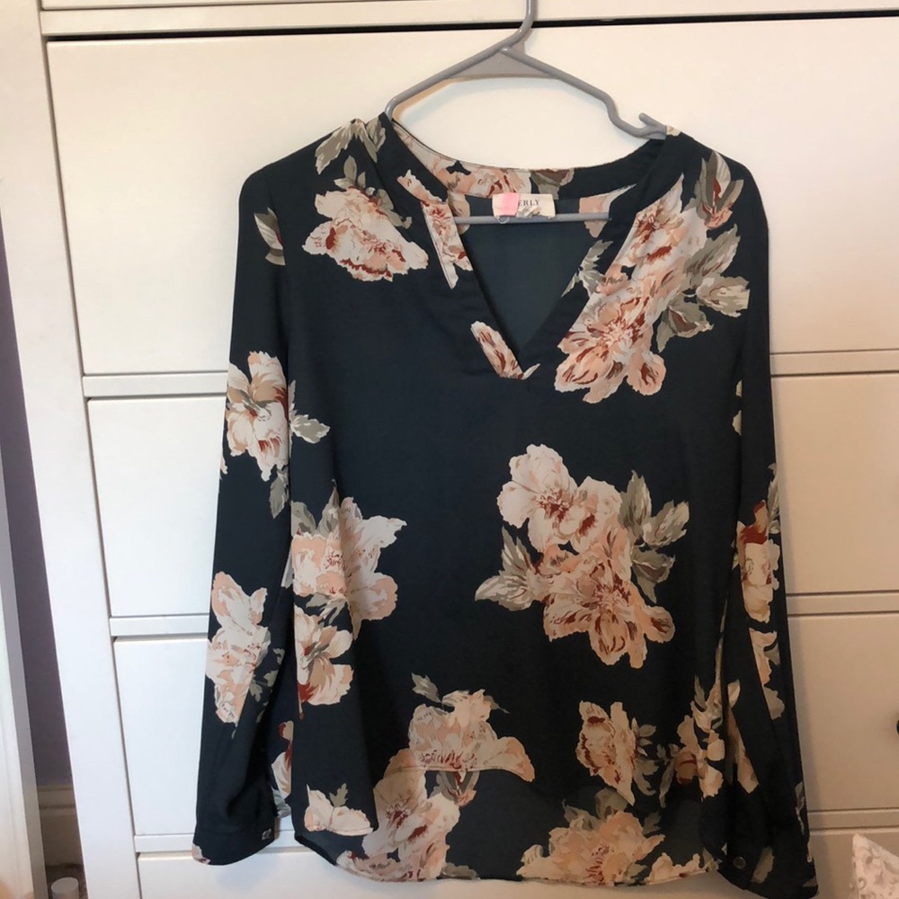 floral shirt